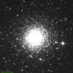 M30 — red-filter image